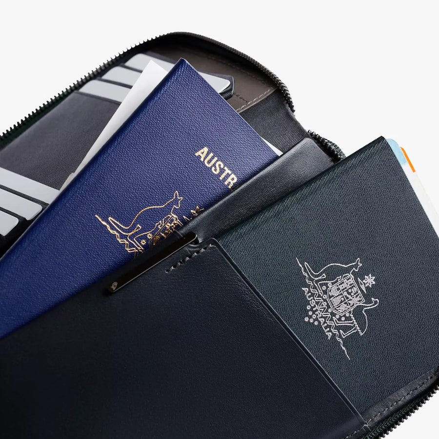 Bellroy | Travel Folio (2nd Edition) Bellroy