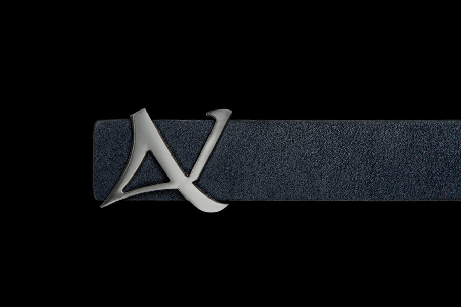 CEINTURE RÉVERSIBLE | SHELBY BRUSHED NICKLE, navy - AU NOIR